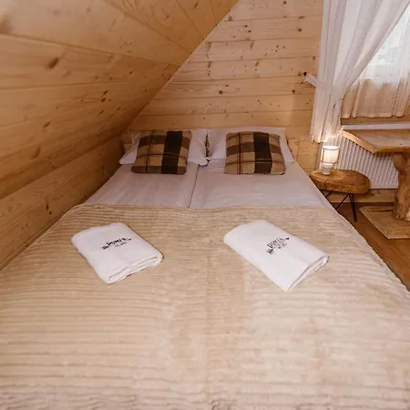 We Wsi, Pieniny, Jezioro Czorsztynskie Holiday home *